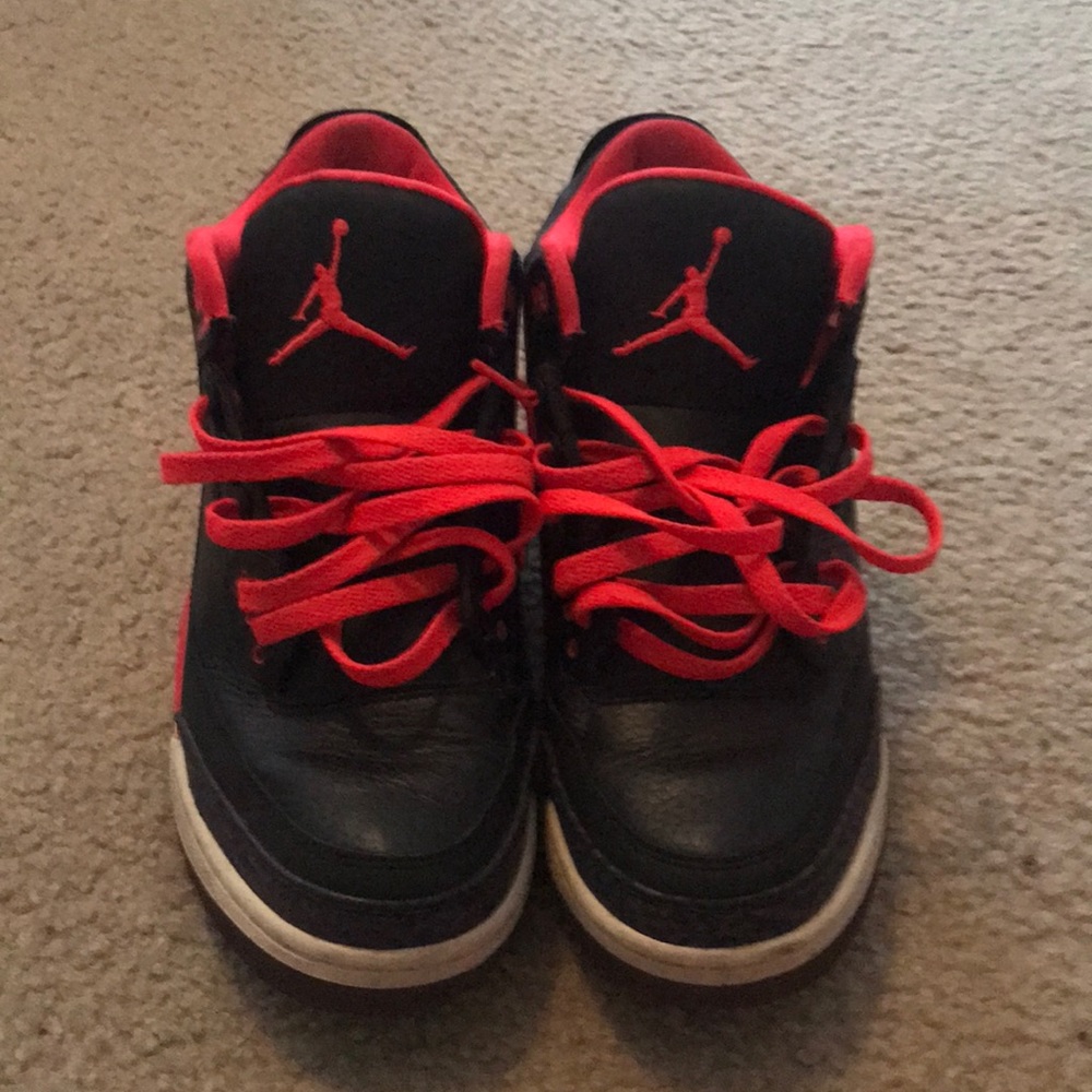 Air Jordan 3s